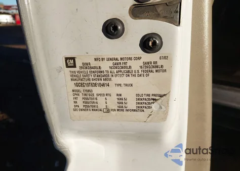 2003 Chevrolet Silverado 1500 z USA, uszkodzony, nr VIN 1GCEC19T63E104614